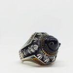 Siyah Kubbeli Yüzük